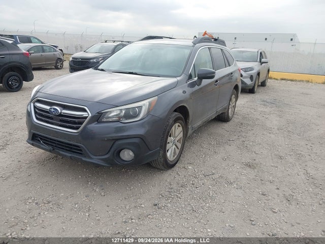 Subaru Outback 2.5i Touring 2019 4S4BSDDC4K3335208 Image 2
