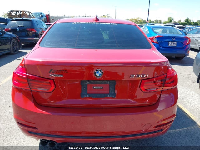 BMW 330i Xdrive 2017 WBA8D9C3XHA012435 Image 15