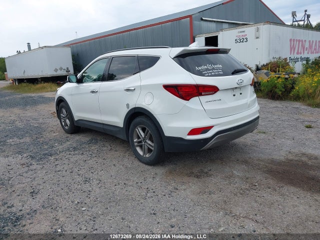 5NMZUDLB1JH082046 Hyundai Santa Fe Sport 2.4 Luxury