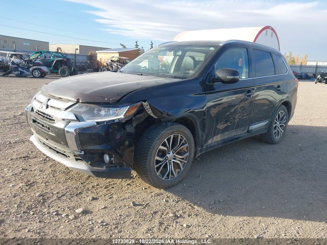 JA4AZ2A3XJZ604323 Mitsubishi Outlander Es