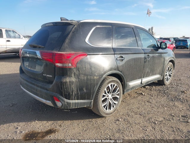 JA4AZ2A3XJZ604323 Mitsubishi Outlander Es
