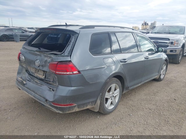 3VW717AU8JM759643 Volkswagen Golf Sportwagen 1.8 Tsi Comfortline/1.8 Tsi Trendline