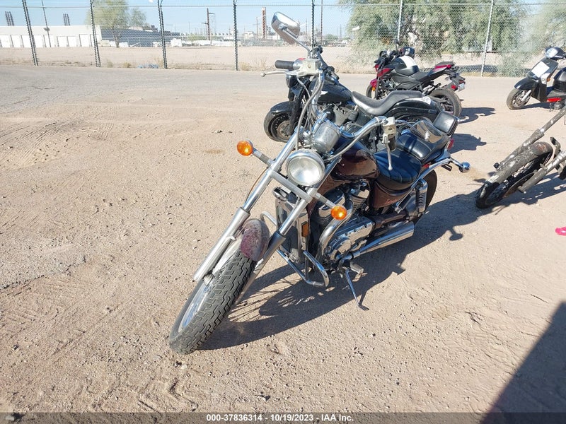 1987 Suzuki Vs700   Maroon vin: JS1VP51A7H2100970