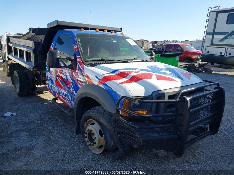 2005 Ford F-450 Xl/xlt White vin: 1FDXF47P35EB06245
