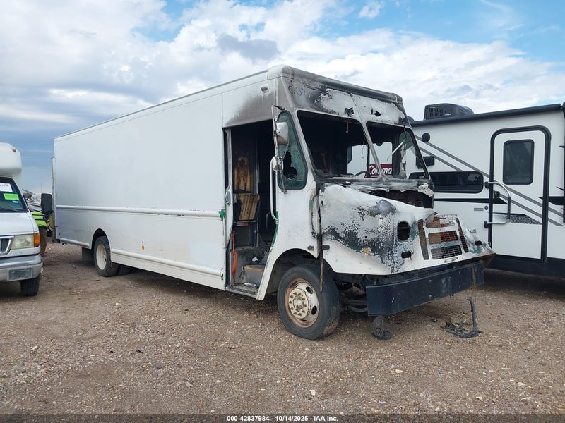 2014 Ford F-59 Commercial Stripped   vin: 1F65F5KY8E0A10077
