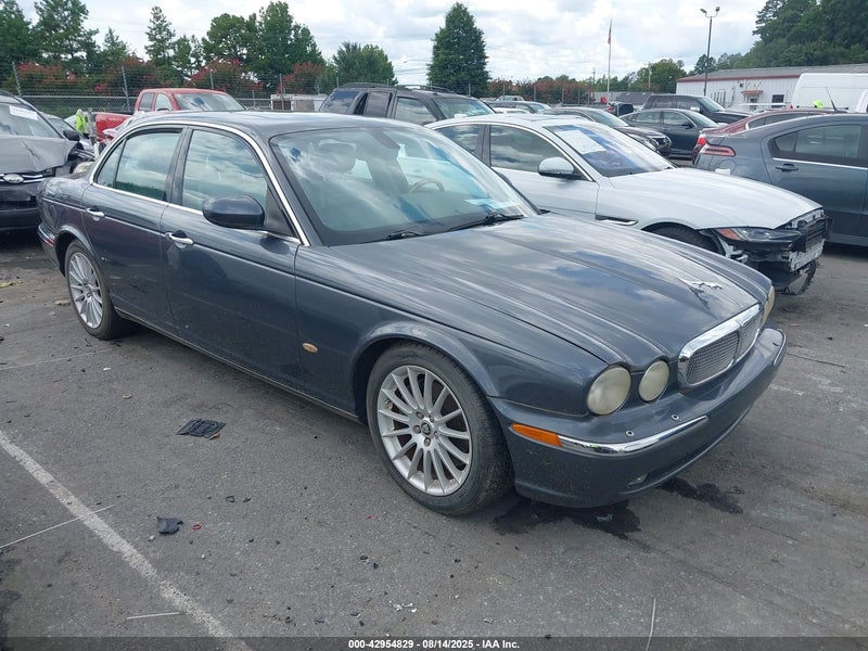 2006 Jaguar Xj Xj8 vin: SAJWA71B36SH00581