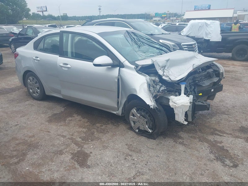 2021 Kia Rio S vin: 3KPA24AD8ME365112