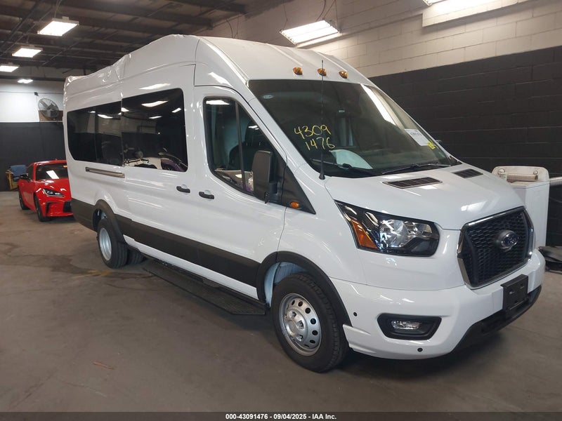 2025 Ford Transit-350 Passenger Van Xlt White vin: 1FBVU4XG6SKB00684