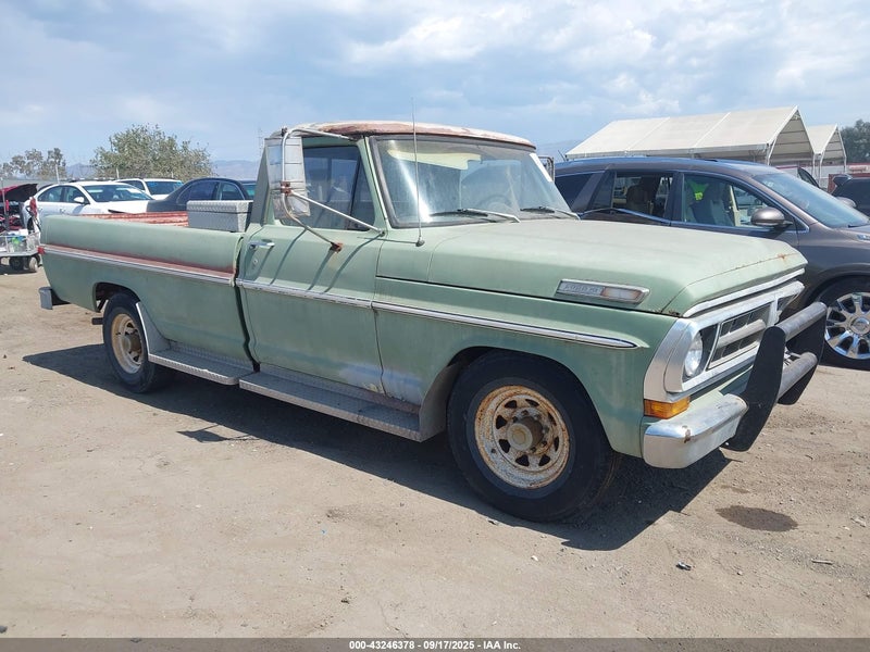 1971 Ford F-250 Styleside   Green vin: F25YCK32281      