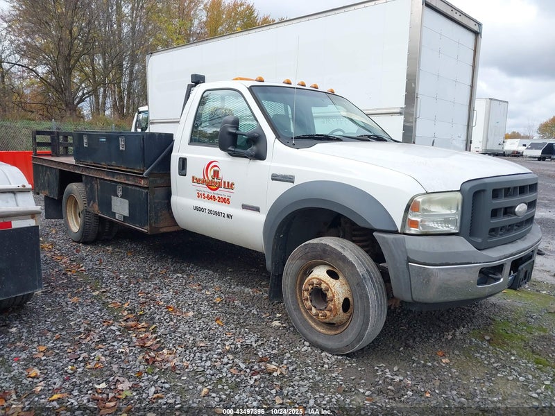 2005 Ford F-450 Xl/xlt White vin: 1FDXF46P05EC09706