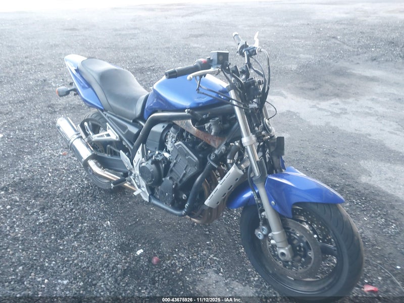 2005 Yamaha Fzs10   Blue vin: JYARN07E45A011168
