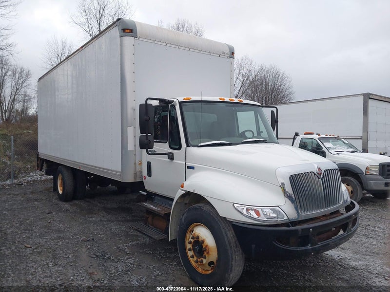 2013 International 4000 4300 White vin: 1HTMMAAL6DH351462