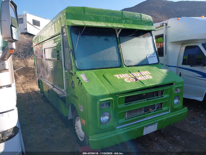 1977 Chevrolet Food Truck   Green vin: 0000CPL3573330553