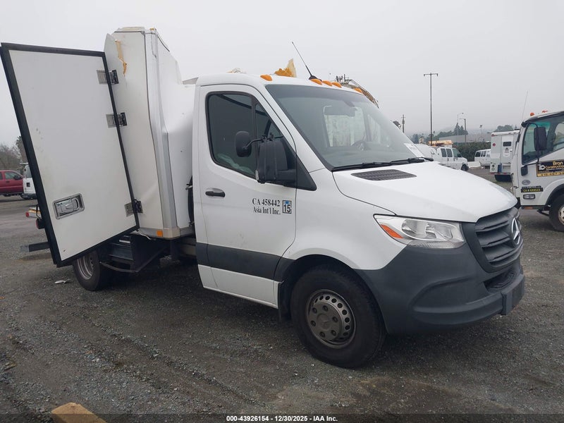 2021 Mercedes-benz Sprinter 3500xd Standard Roof I4 White vin: W1X8D23Y7MN141287