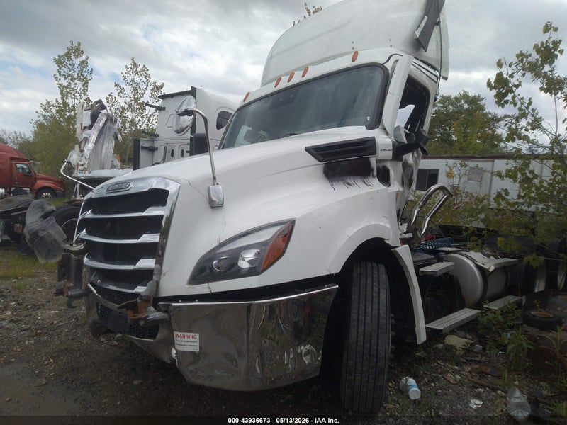 2022 Freightliner New Cascadia 126   Белый vin: 3AKJHLDV9NSNP2773