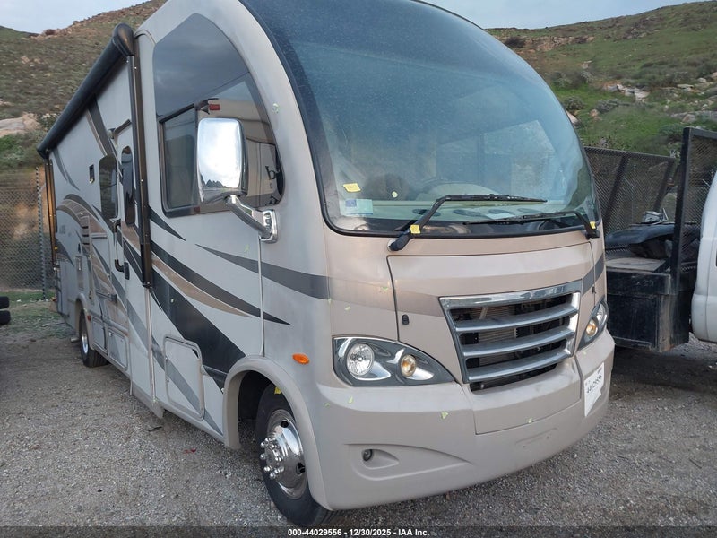 2015 Ford E-350 Stripped   Beige vin: 1FC3E3KS7FDA14171