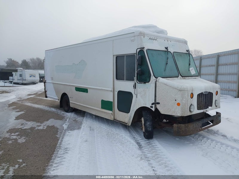 2010 Freightliner Chassis M Line Walk-in Van vin: 4UZAAPDU5ACAS1528