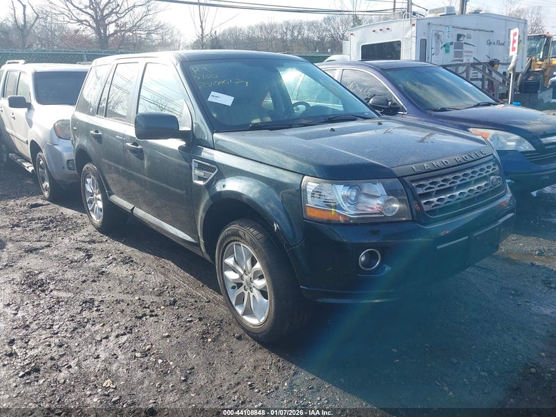 2013 Land Rover Lr2   Green vin: SALFR2BG0DH372914