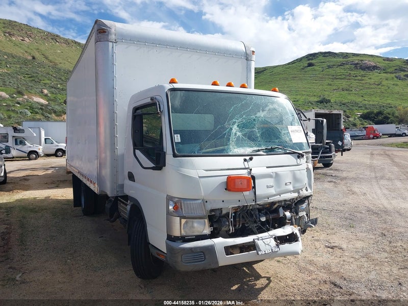 2015 Mitsubishi Fuso Truck Fe Fec72s White vin: JL6BNG1A0FK001227