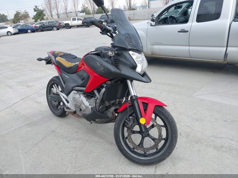 2013 Honda Nc700x   Красный vin: JH2RC6351DK100120