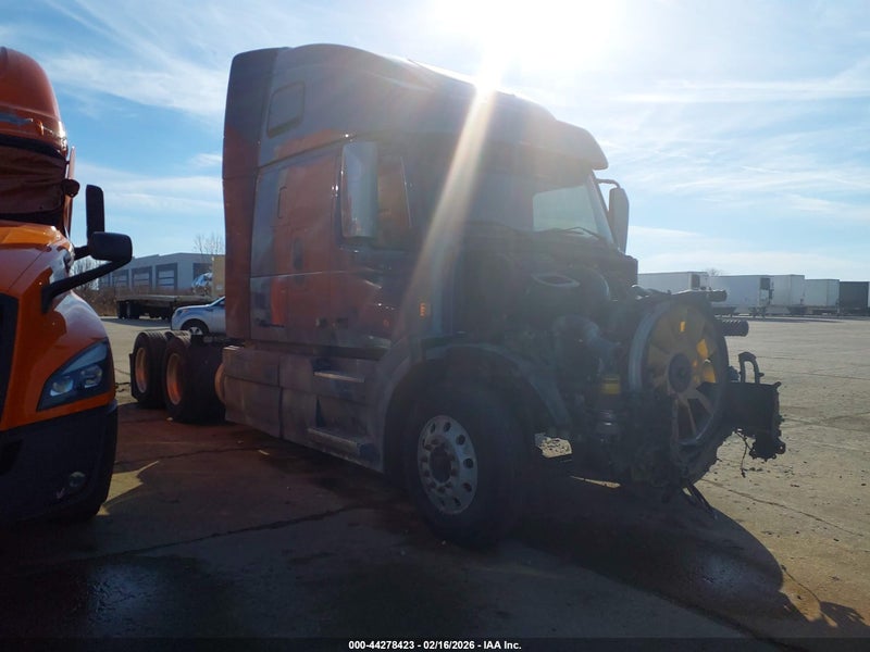 2014 Volvo Vn Vnl Blue vin: 4V4NC9EH3EN168567