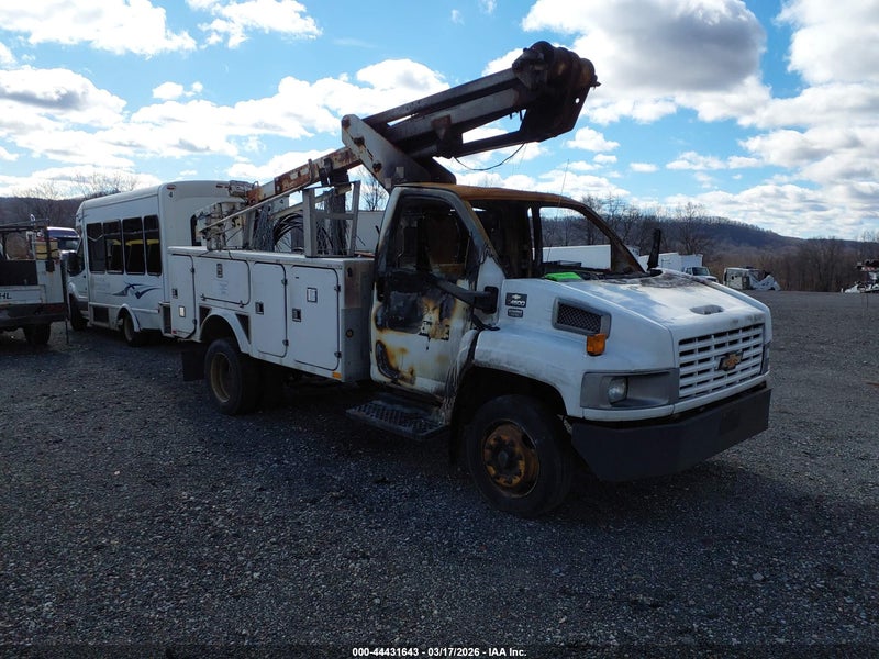 2004 Chevrolet Cc4500   White vin: 1GBE4C1204F512165