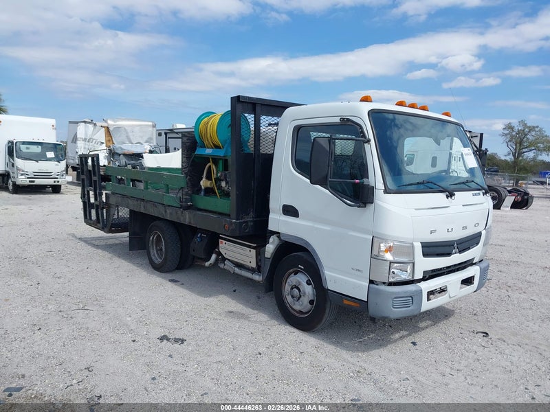 2015 Mitsubishi Fuso Truck Fe Fec72s White vin: JL6BNC1A8FK011934