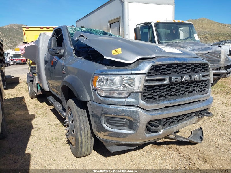 2023 Ram 4500 Chassis Tradesman/slt Серебряный vin: 3C7WRKBL2PG570805