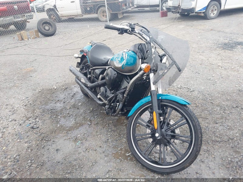 2022 Kawasaki Vn900 C Зеленый vin: JKAVN2C17NA078486