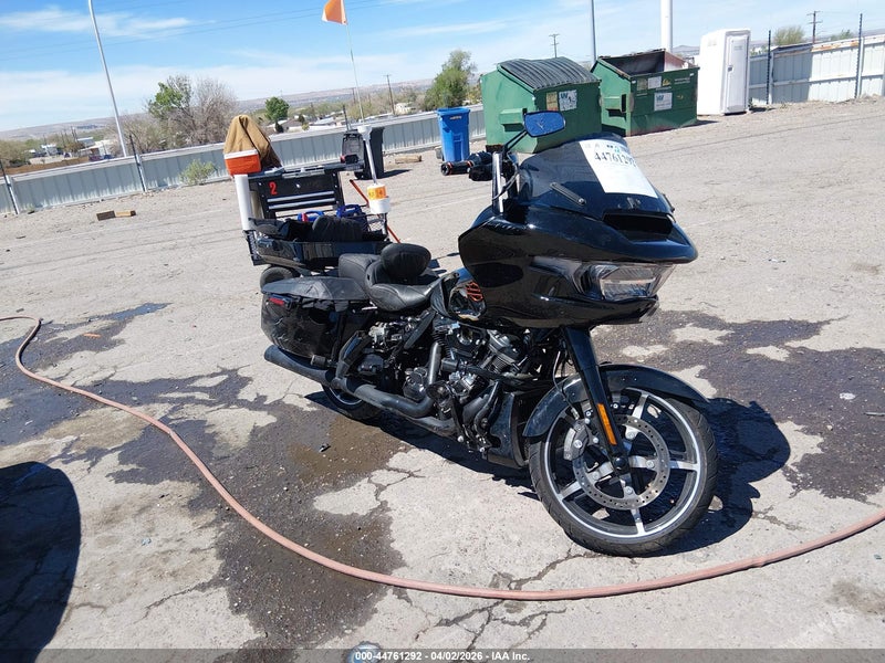 2025 Harley-davidson Fltrx   Black vin: 1HD1KH715SB613541