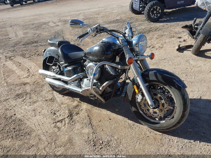 2004 Yamaha Xvs1100 A Black vin: JYAVP11E64A049202