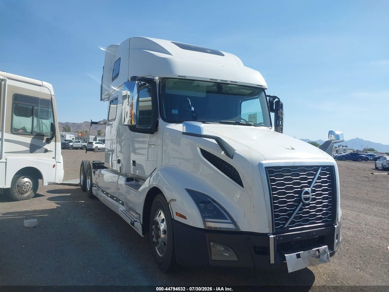2019 Volvo Vnl   White vin: 4V4NC9EH7KN215076
