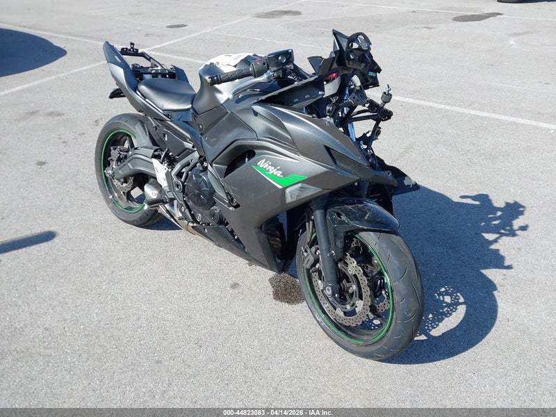 2024 Kawasaki Ex650 R Black vin: ML5EXER15RDAD5741
