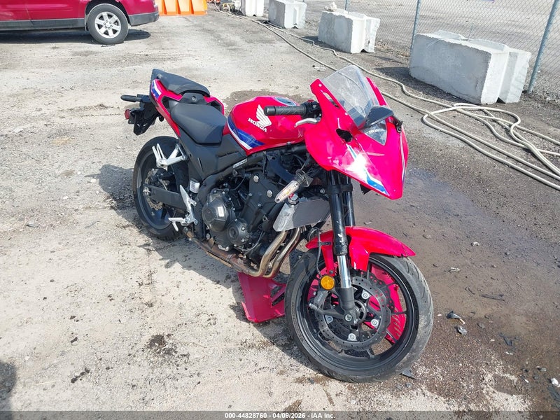 2025 Honda Cbr500 Ra Red vin: MLHPC7053S5101028