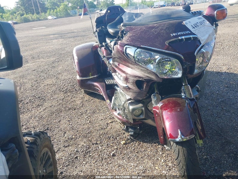 2006 Honda Gl1800   Burgundy vin: 1HFSC47H96A512156