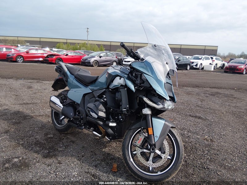 2026 Bmw R 1300 Rt/rt-p Blue vin: WB10M4306T6M62777