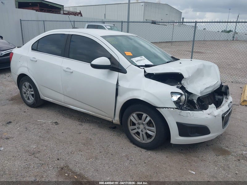 2016 Chevrolet Sonic Lt Auto vin: 1G1JC5SH9G4142659