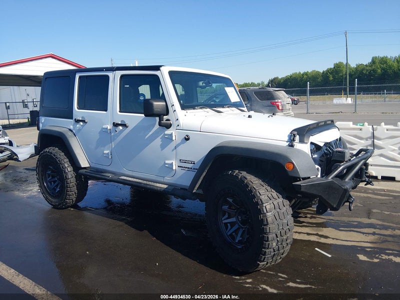 2014 Jeep Wrangler Unlimited Sport vin: 1C4HJWDG7EL139672