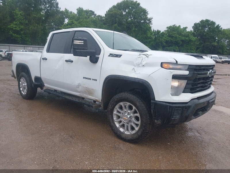 2025 Chevrolet Silverado 2500hd 4wd  Standard Bed Custom White vin: 2GC4KME74S1151505
