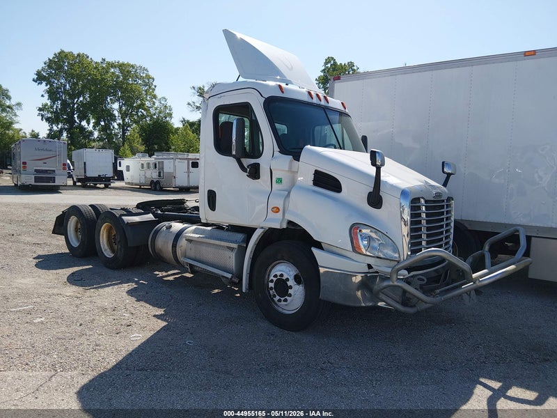 2020 Freightliner Cascadia 113   vin: 3AKJGBDV3LDLV0079
