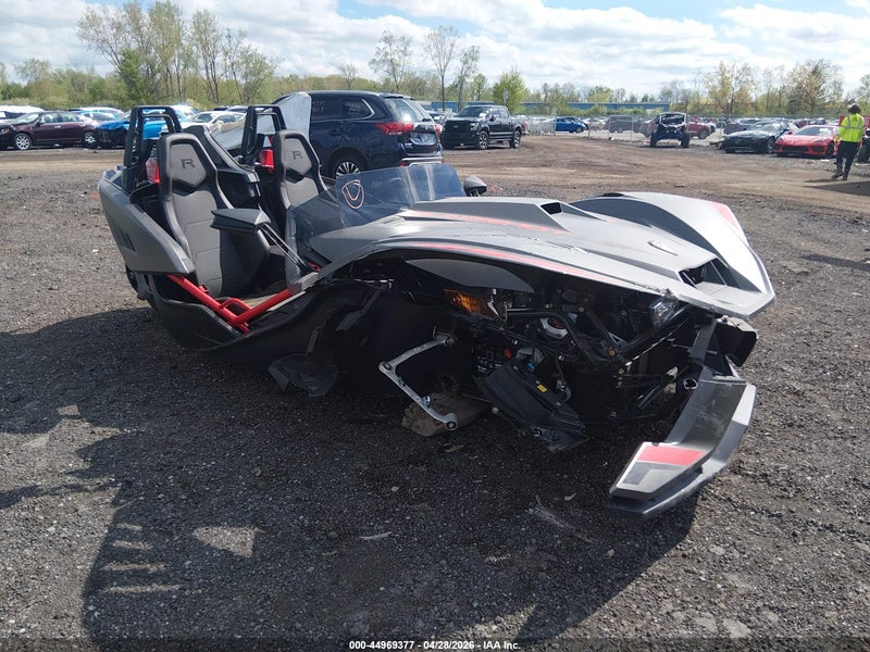 2024 Polaris Slingshot   Gray vin: 57XAARHB7R8165240