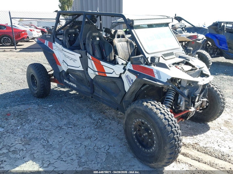 2019 Polaris Rzr Xp 4 Turbo Eps White vin: 3NSVFE923KF585603