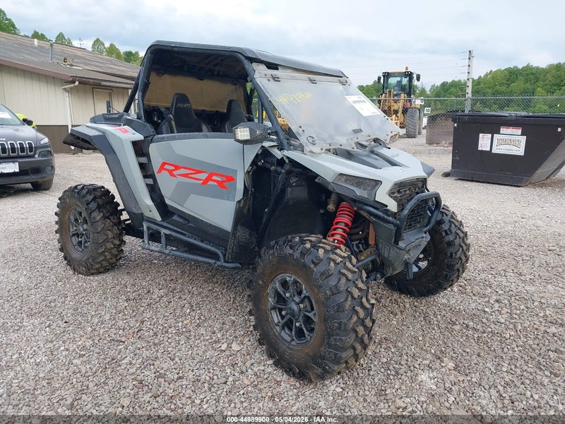 2025 Polaris Rzr Xp 1000 Premium Silver vin: 3NSNEB991SF047299