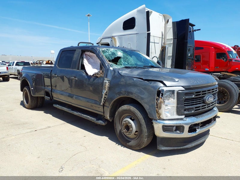 2024 Ford F-350 Xl Gray vin: 1FT8W3CT4REC15082