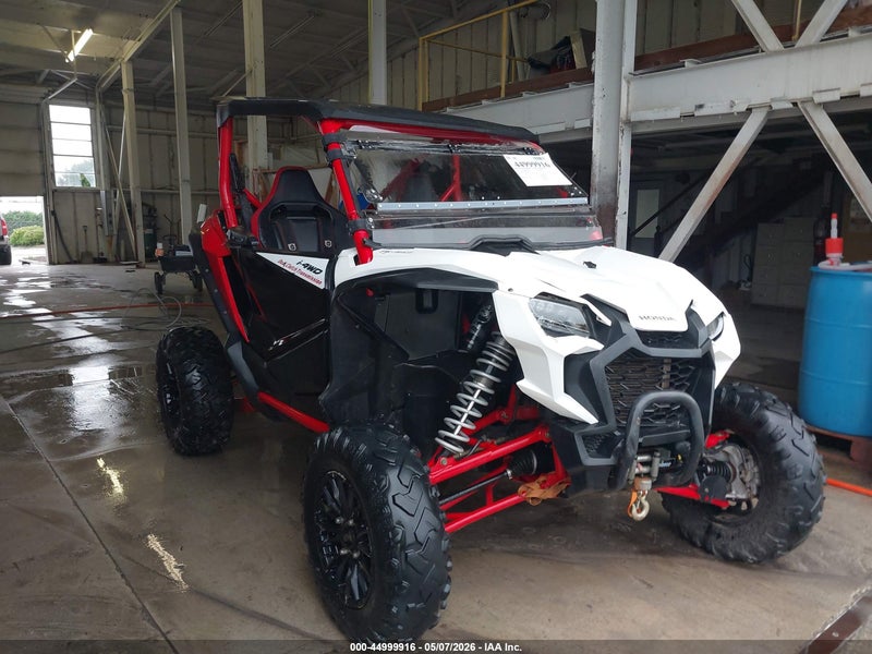 2023 Honda Sxs1000 S2r Red vin: 1HFVE0572P4400857