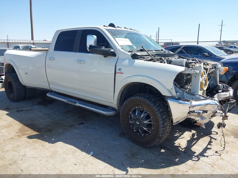 2021 Ram 3500 Laramie  4x4 8' Box White vin: 3C63RRJL1MG649508