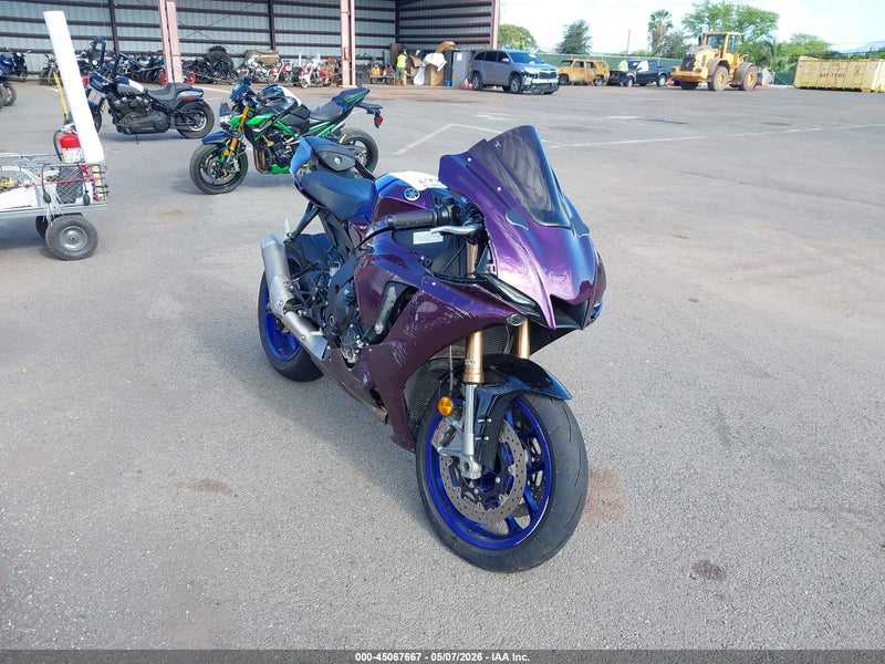2025 Yamaha Yzf1000 Фиолетовый vin: JYARNA7E0SA000525