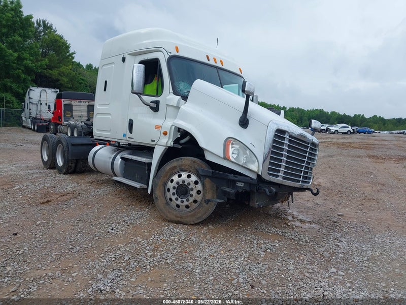 2012 Freightliner Cascadia 125   White vin: 1FUJGLDV9CSBN9594