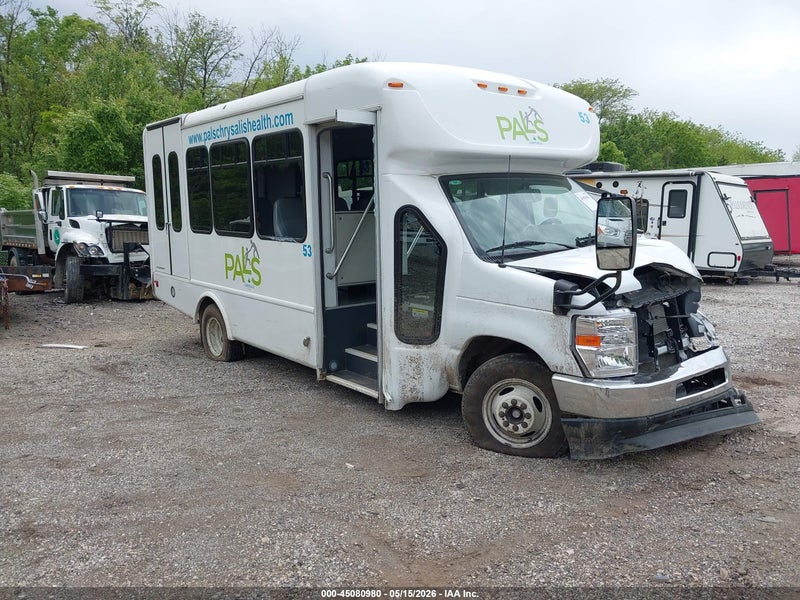 2024 Ford E-450 Cutaway   White vin: 1FDFE4FN8RDD20738