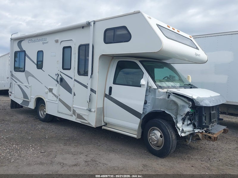 2004 Chevrolet Express Cutaway Base W/c7l/c7n White vin: 1GBJG31U841246236